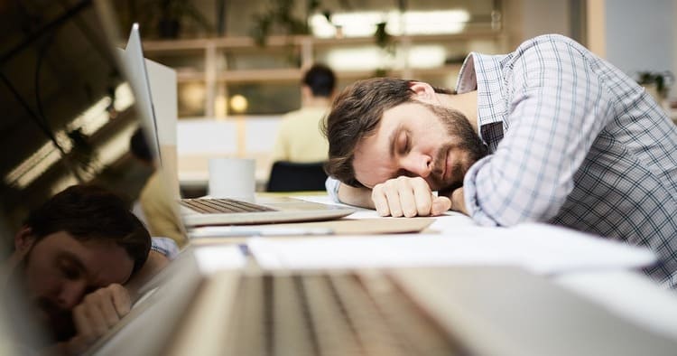 仕事が辛い時の相談窓口