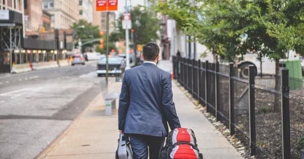 仕事を辞めたい…退職の相談なら