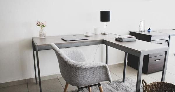 仕事ができない…辞めたいのは逃げではない