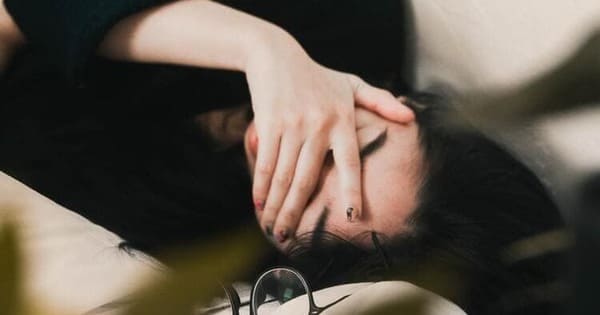 仕事の人間関係うまくいかない…もう疲れた